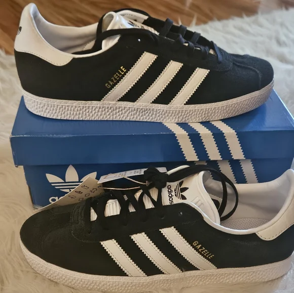 adidas gazelle silver green womens Adidas Gazelle Indoor PRM – Fresh Rags FL main image 0